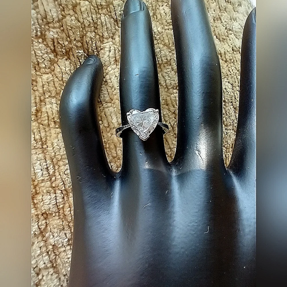 Gold Ring  14k Solid White Gold CZ Heart Shaped Ring - Picture 3 of 15